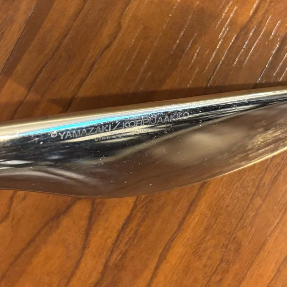 Yamazaki Korpijakko Linear Glossy Stainless Modern Dinner Knives Set of 2